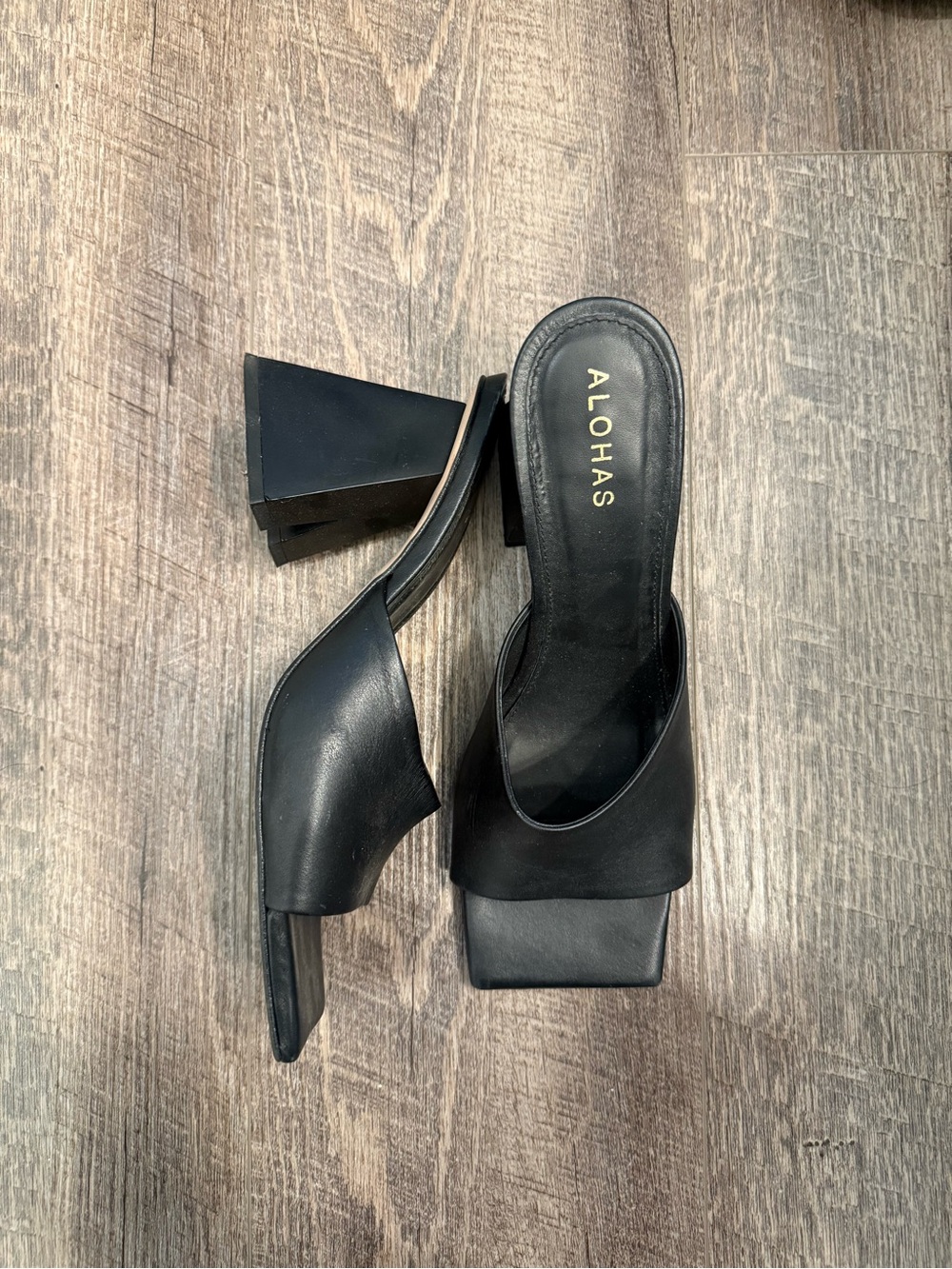 ALOHAS Black Square-Toe Slide Mules with Geometric Block Heel